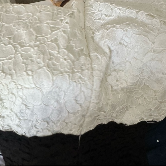 Betsey Johnson two tone lace flared skirt dress black and white - Picture 6 of 12